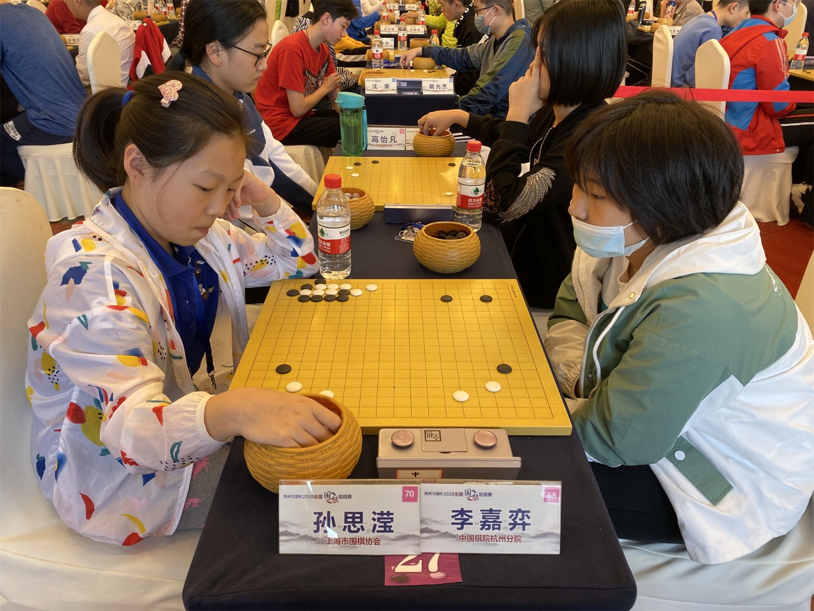 围棋最新赛事对局，探索顶尖棋手间的精彩对决，围棋顶尖棋手对决精彩赛事回顾