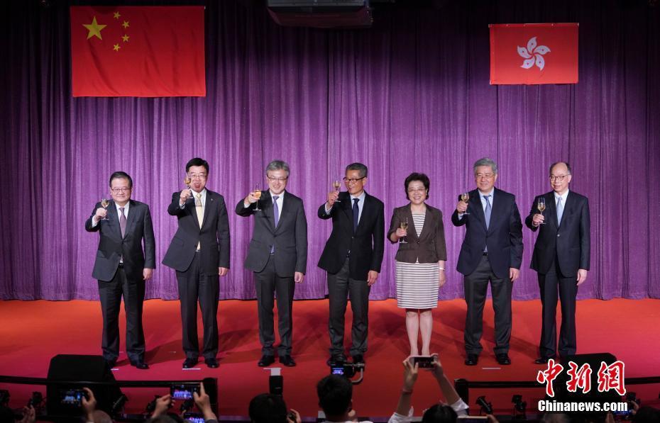 香港今晚开什么特别号码，彩票背后的故事与文化，香港彩票特别号码背后的故事与文化探索